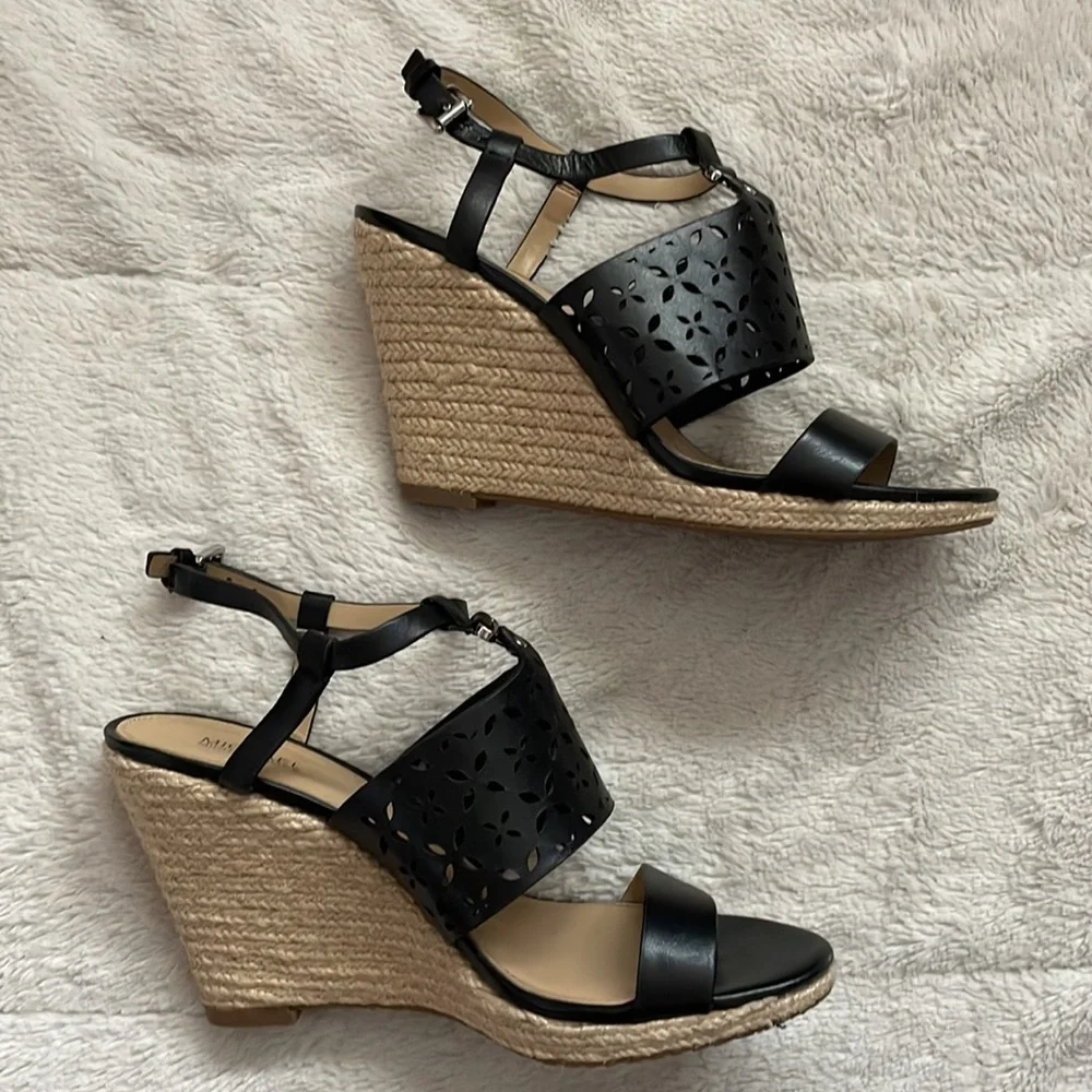 Michael Kors Women's Darci Wedge - Picture 3 of 6